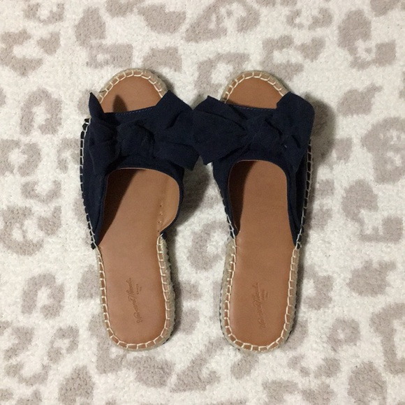 Universal Thread Shoes - Universal Thread Navy Blue Bow Sandals